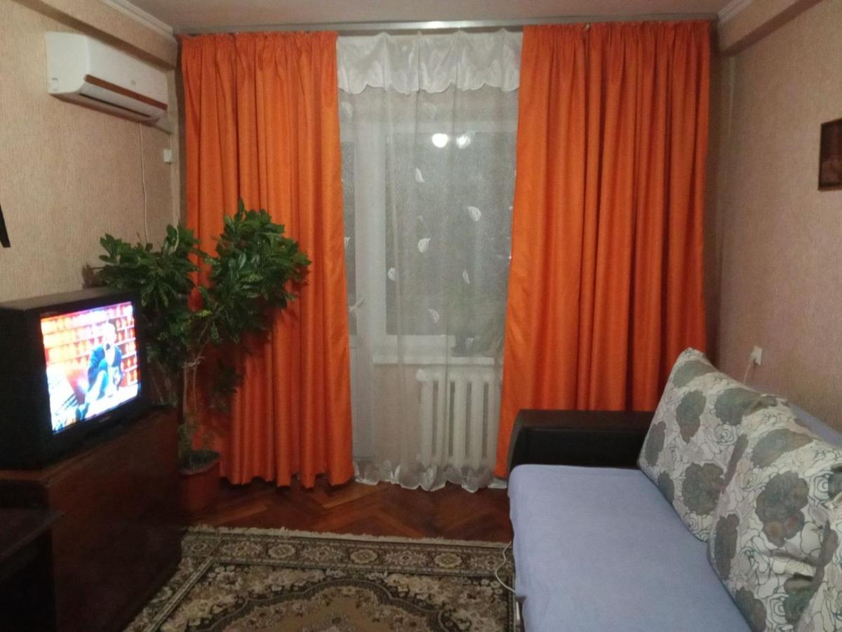 1К Квартира Бульвар Котляревського, Бульвар Праці Буд 1 Kiev Exterior foto